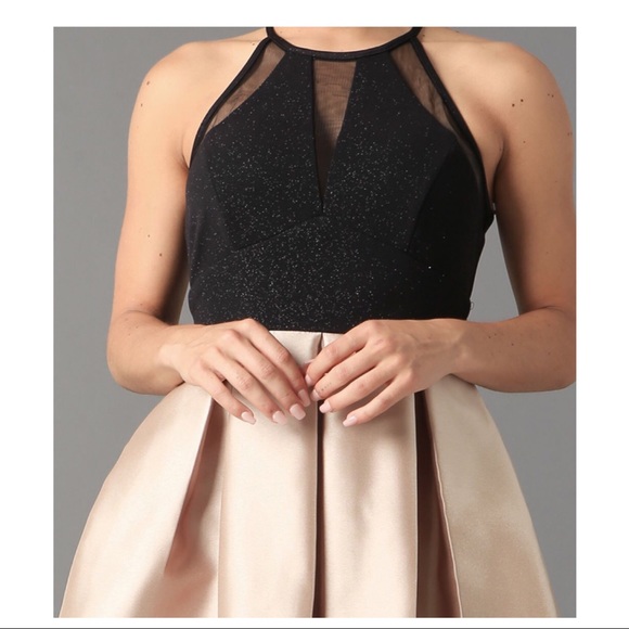 🌷NWT! Stunning Homecoming, Prom, Formal Dress - Picture 4 of 8